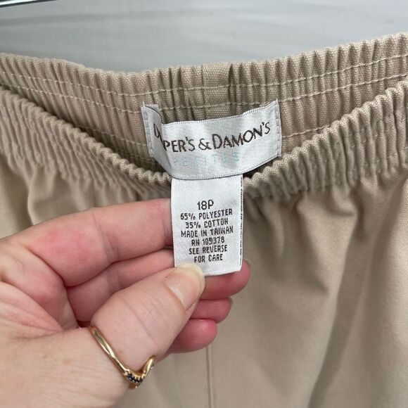 Draper's & Damon's Womens Cropped Pants Elastic Waist Pockets Casual Tan 18P - Picture 8 of 11